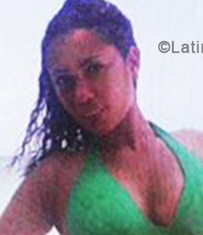 Date this athletic Dominican Republic girl Miss golden from Santo Domingo DO56179