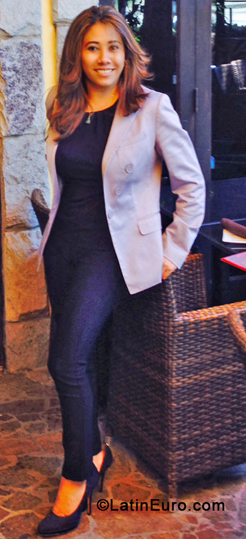 Date this delightful United States girl Pastora from Los Angeles US14598