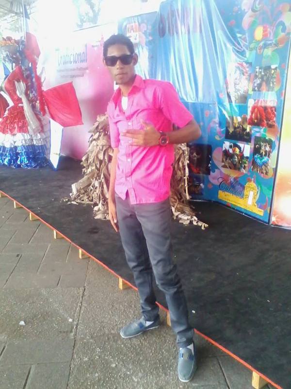 Date this delightful Dominican Republic man Armando tapia g from Santo Domingo DO17547