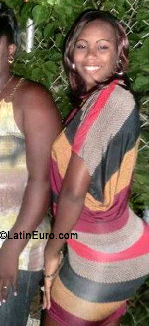 Date this lovely Jamaica girl Kimberly from Kingston JM1352