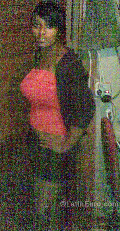 Date this nice looking Jamaica girl Tany from Mandeville JM1364