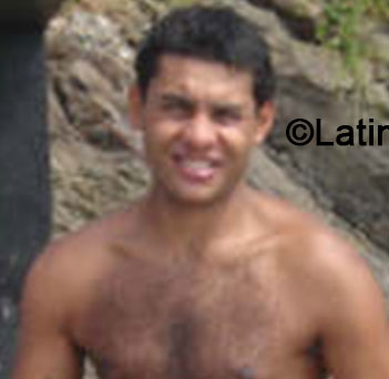 Date this good-looking Brazil man Lucas from Belo Horizonte BR8274