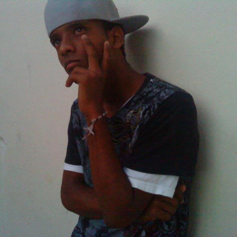 Date this delightful Dominican Republic man Espaol from Santo Domingo DO17914