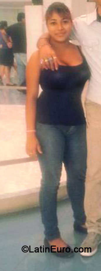 Date this hard body Nicaragua girl Kelliie from Chinandega NI159