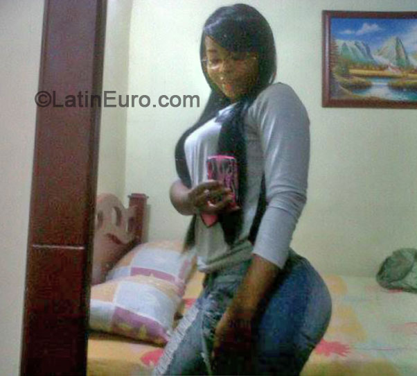 Date this stunning Colombia girl Marisol from Cali CO25582