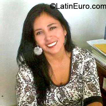Date this nice looking Peru girl Susy from Lima PE940