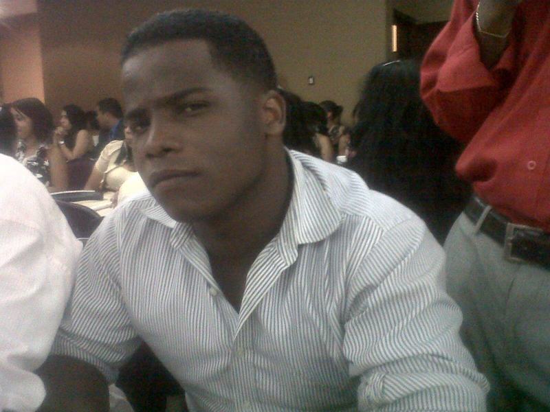 Date this exotic Dominican Republic man Carlos canario from Santo Domingo DO18340