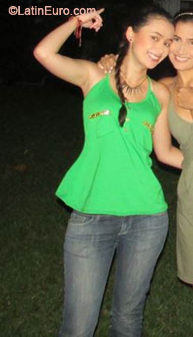 Date this gorgeous Colombia girl Marcela from Medellin CO14821