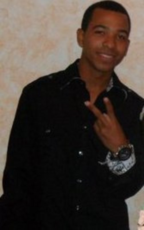 Date this delightful Dominican Republic man Emilio from San Pedro De Macoris DO18372