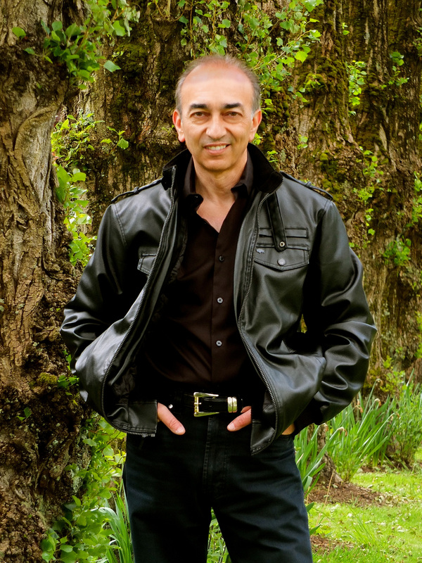 Date this attractive Canada man Vicentino from Vancouver CA606