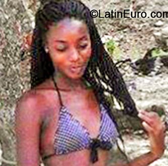 Date this exotic Jamaica girl Jhanele from Port Antonio JM1569