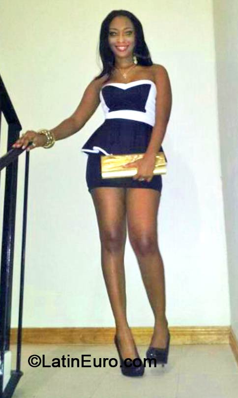 Date this sultry Jamaica girl Laty from Kingston JM1578