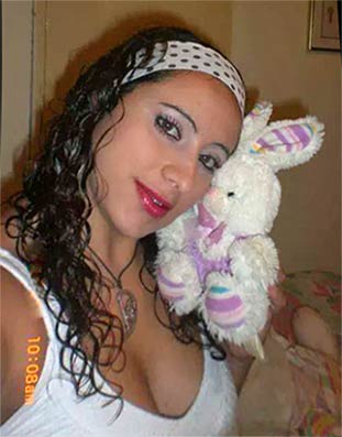 Date this sultry Colombia girl Anny from Medellin CO14940