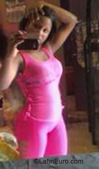 Date this pretty Jamaica girl Shantal from St. Ann JM1596