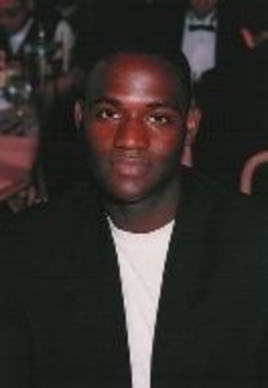 Date this attractive United States man Booker from Columbia US14941