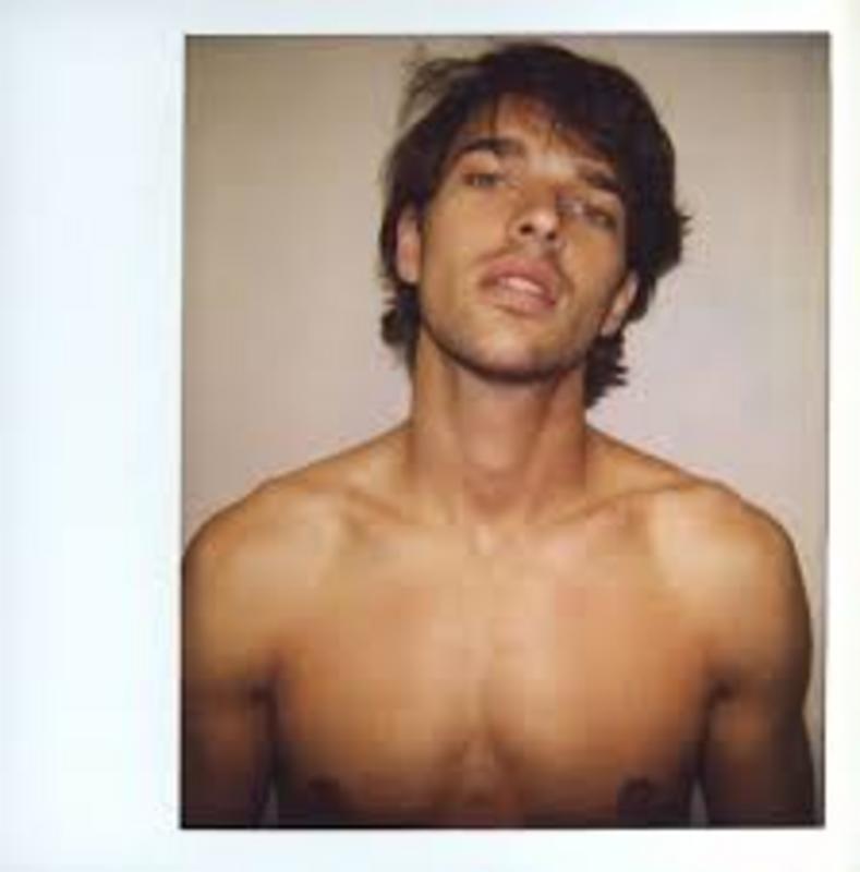 Date this sensual France man Joker1200 from Paris FR210