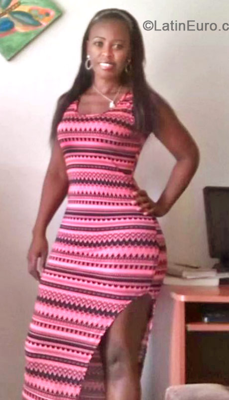 Date this voluptuous Colombia man Carlos from neiva CO15340