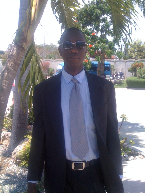 Date this cute Dominican Republic man Louis constant from Hato Mayol Del Rey DO19059