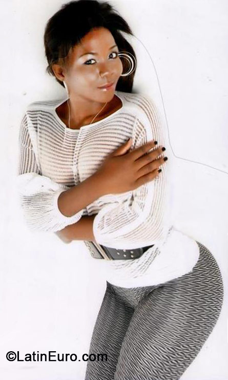 Date this passionate Colombia girl Zoraida from Medellin CO15259