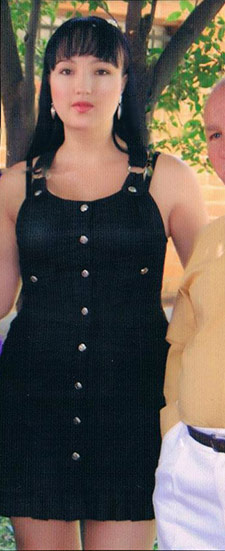 Date this attractive Colombia girl Claudia from Medellin CO15290