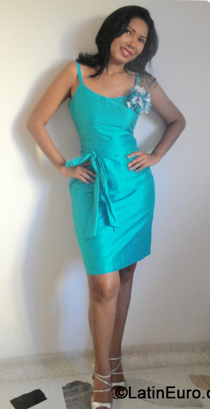 Date this lovely United States girl Mary from Miami CO15307