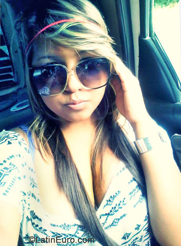 Date this stunning Venezuela girl Lisdania from Barquisimeto VE258