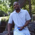 stunning United States man  from Brooklyn Park US15116