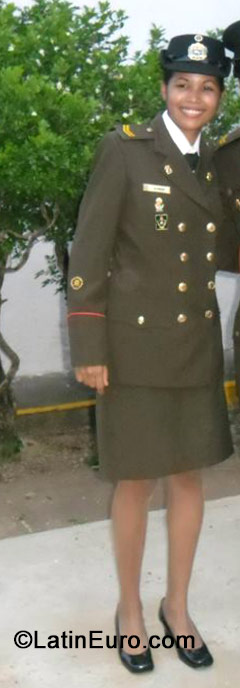 Date this funny Venezuela girl Elvia from San juan de los morros VE289