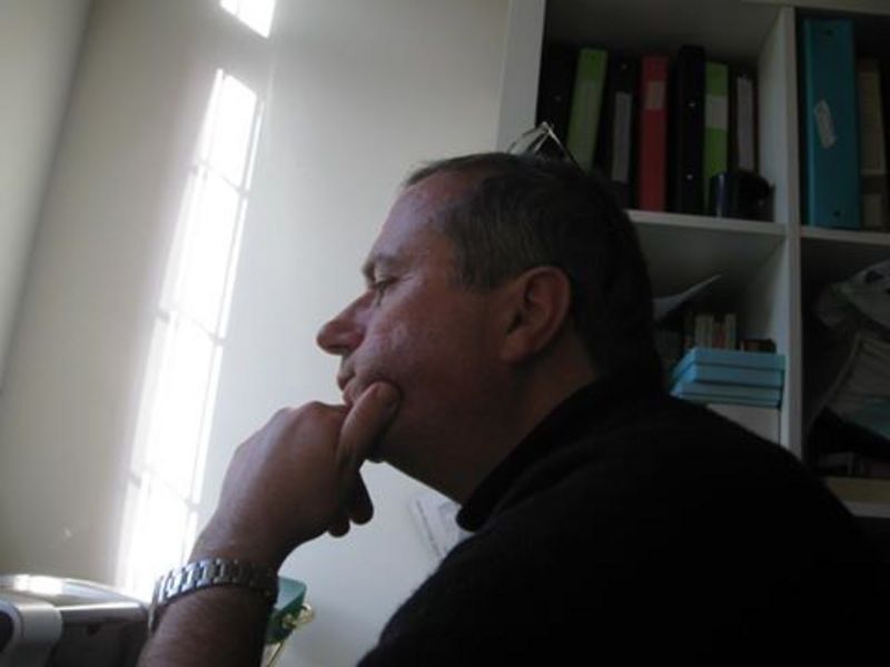 Date this cute United States man Joan from California US15170