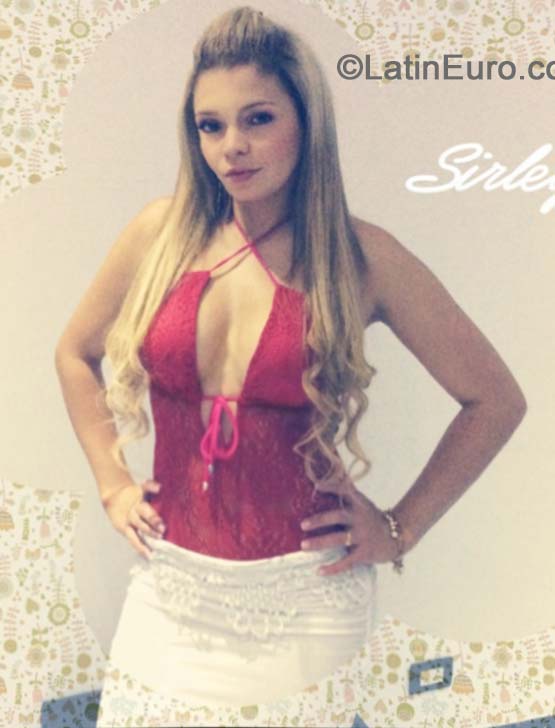 Date this delightful Colombia girl Sirley from Medellin CO15796