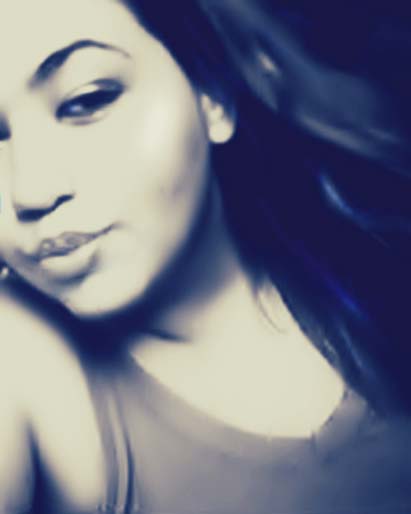 Date this happy Brazil girl Ana Beatriz from Tres Rios BR8941