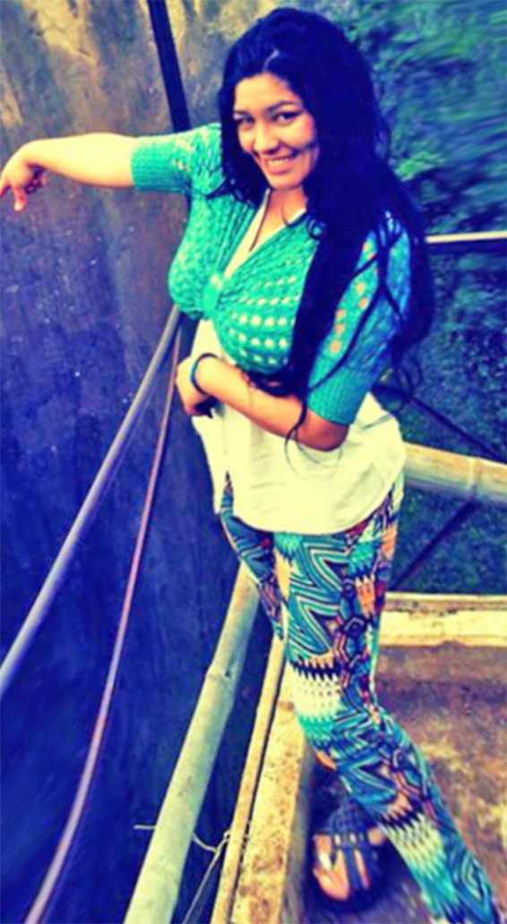 Date this sultry Colombia girl Johanna from Pitalito CO16117