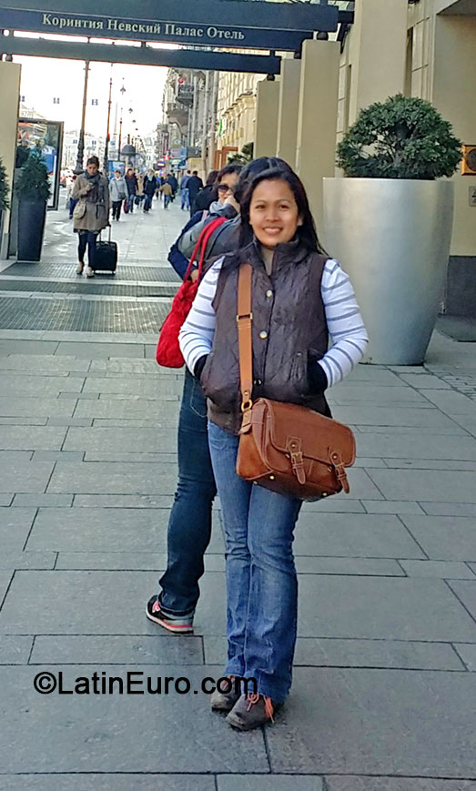 Date this athletic United States girl Joane from Houston US15413