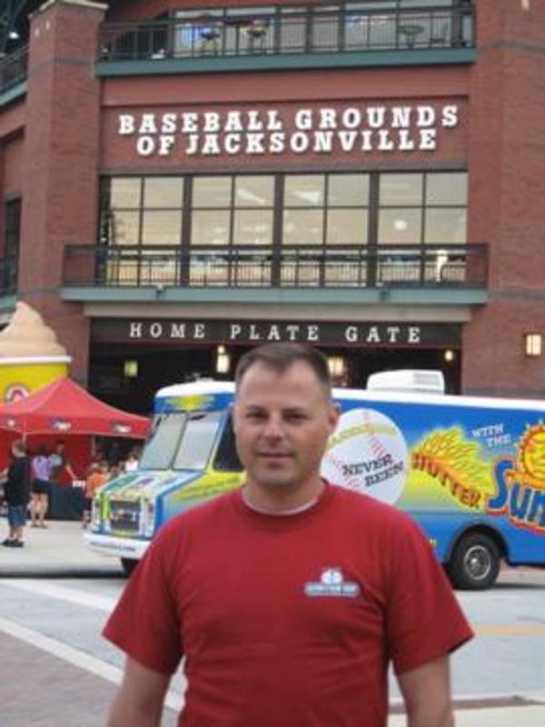 Date this hot United States man Lukaz from New York US15431