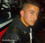 hard body Colombia man Alexander from Bogota CO16153