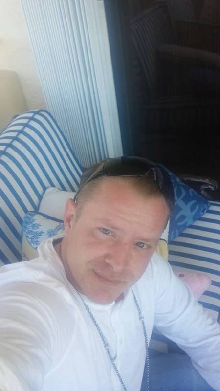 Date this hard body United States man Jesse from Bay Harbor Islands US15437