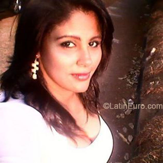 Date this lovely Brazil girl Debora from Sao Paulo BR9030