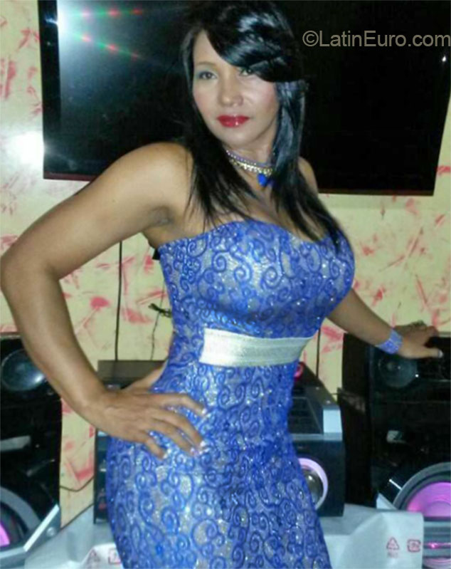 Date this attractive Colombia girl Sandra de la cr from Valledupar CO16401