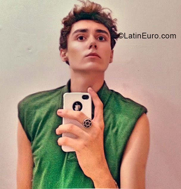 Date this voluptuous Brazil man Carlos Alberto from Jacarei BR9122