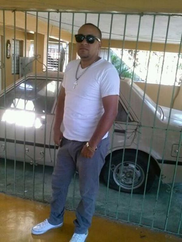 Date this attractive Dominican Republic man Maximo jonathan from Santiago Los Caballero DO20697