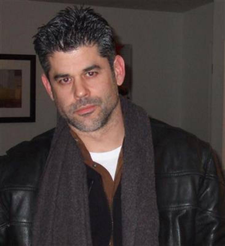 Date this georgeous United States man James from Reston US15715