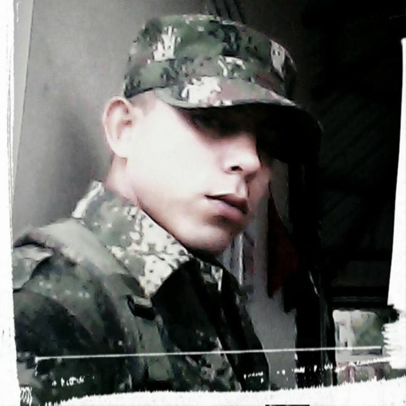 Date this foxy Colombia man Paul gil from Palmira CO16652