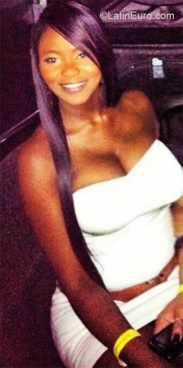 Date this passionate Colombia girl Angy from Medellin CO16685