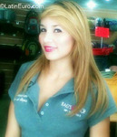 attractive Venezuela girl Efrenny from Barquisimeto VE379