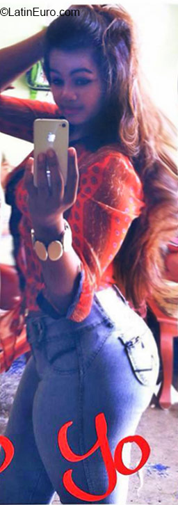 Date this exotic Dominican Republic girl Wizmery from San francisco de macoris DO21171