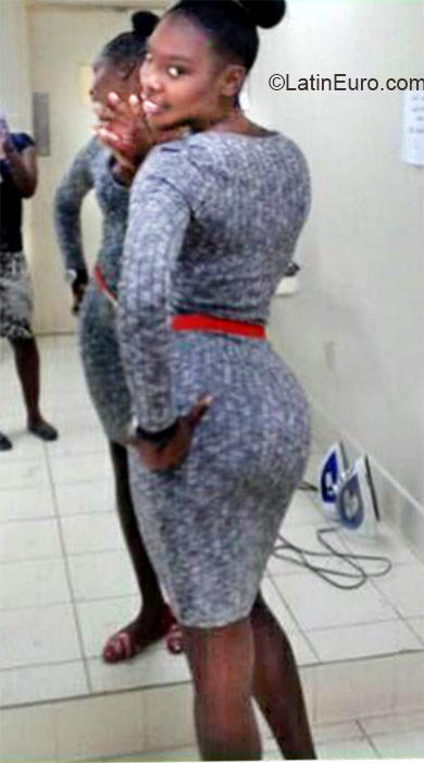 Date this georgeous Jamaica girl Sanchi from Falmouth JM1936