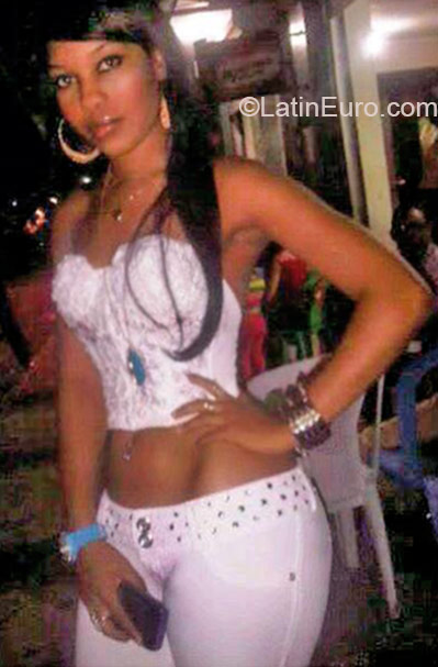 Date this exotic Dominican Republic girl Anyela from Barahona DO21179