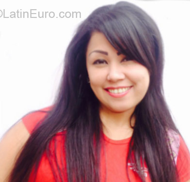 Date this charming Honduras girl Johanas from San Pedro Sula HN1435