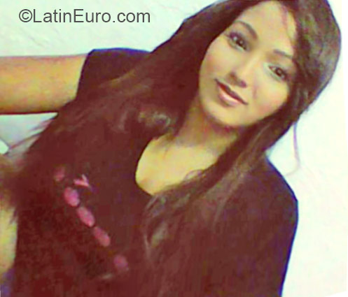 Date this delightful Colombia girl Monica from Bogota CO17053