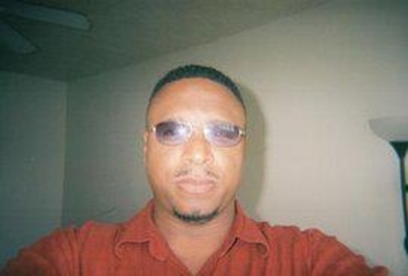 Date this voluptuous United States man CDS from San Diego US15891